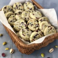 Cranberry Shortbread Cookies