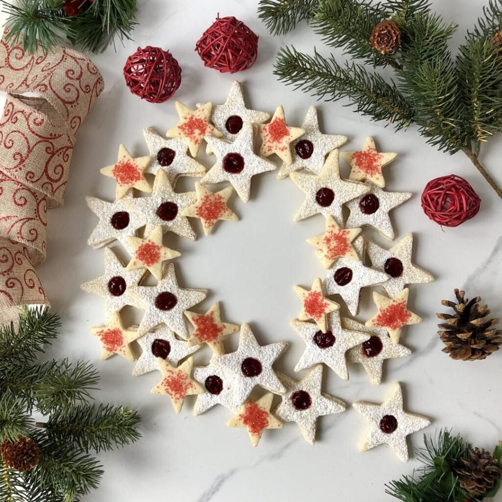 jam sugar cookies in wreath shape