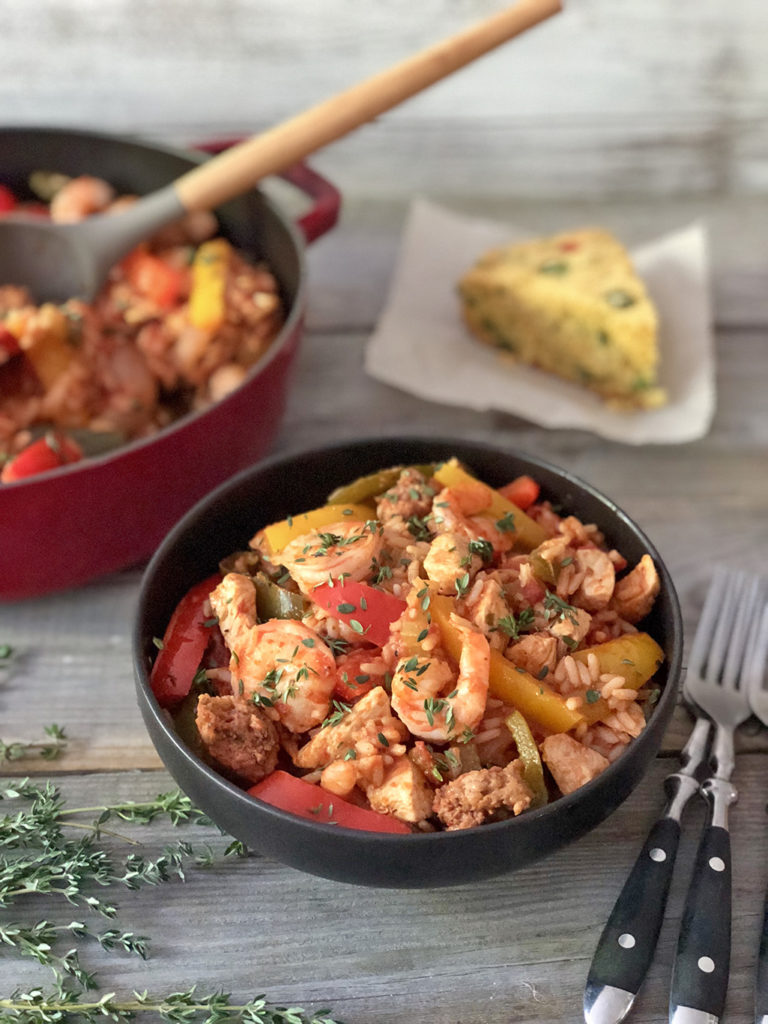 chicken and shrimp jambalaya dish