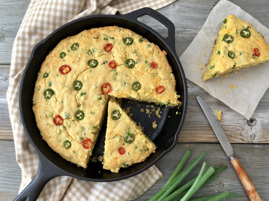 Skillet Corn Bread with Cheddar 4 BEST