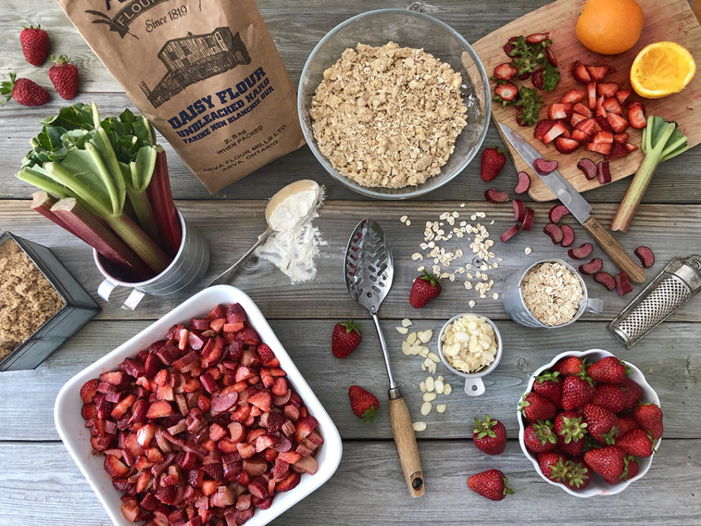 strawberry rhubarb ingredients