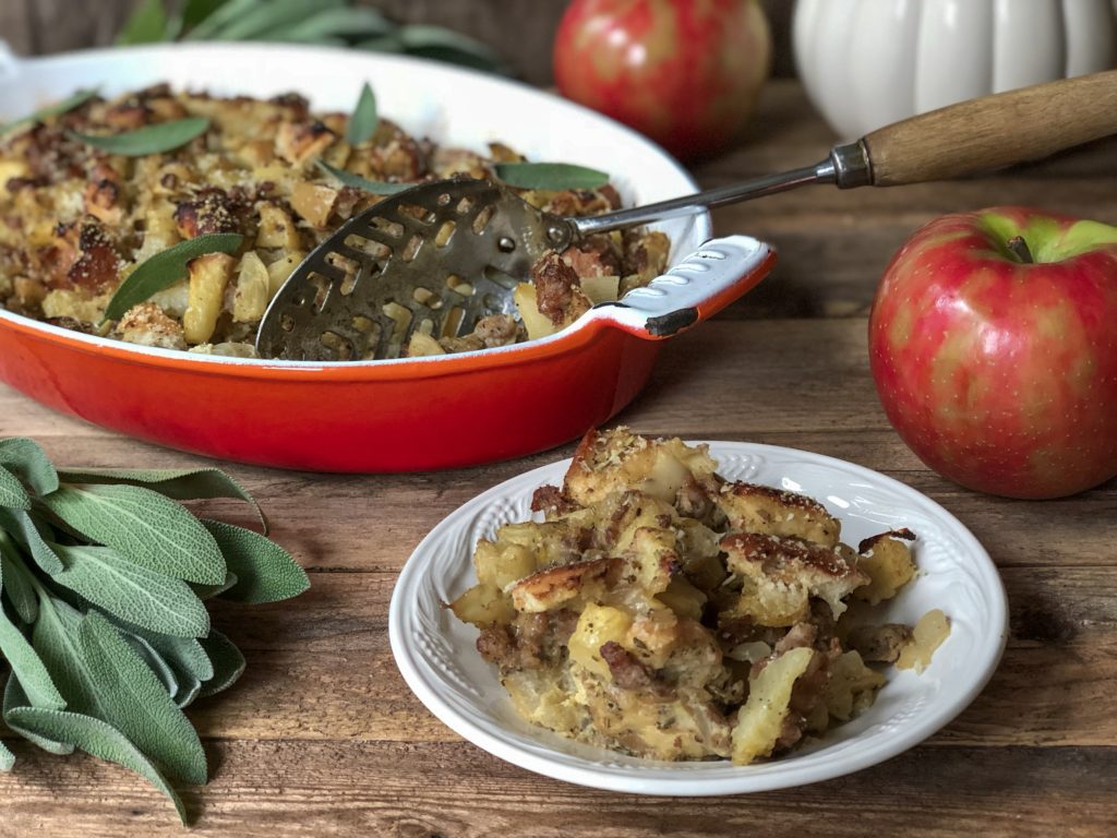 Apple Fennel & Italian Sausage Stuffing 6A BEST Serving Plate Horiz