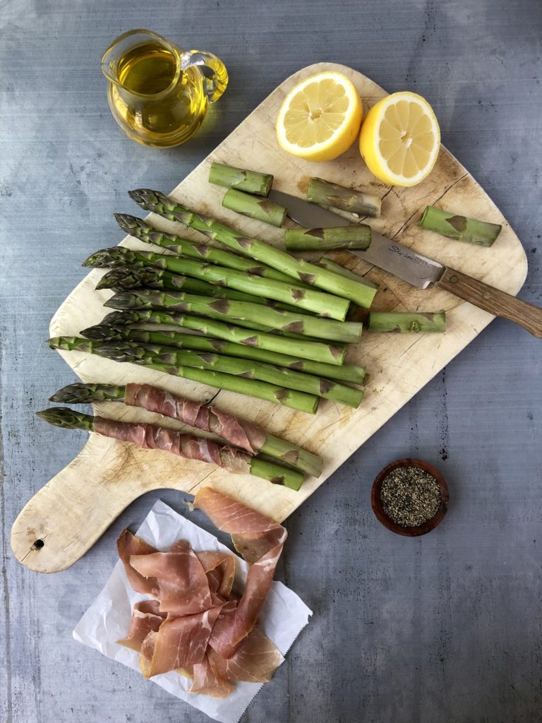 Ingredients: asparagus, lemon, prosciutto