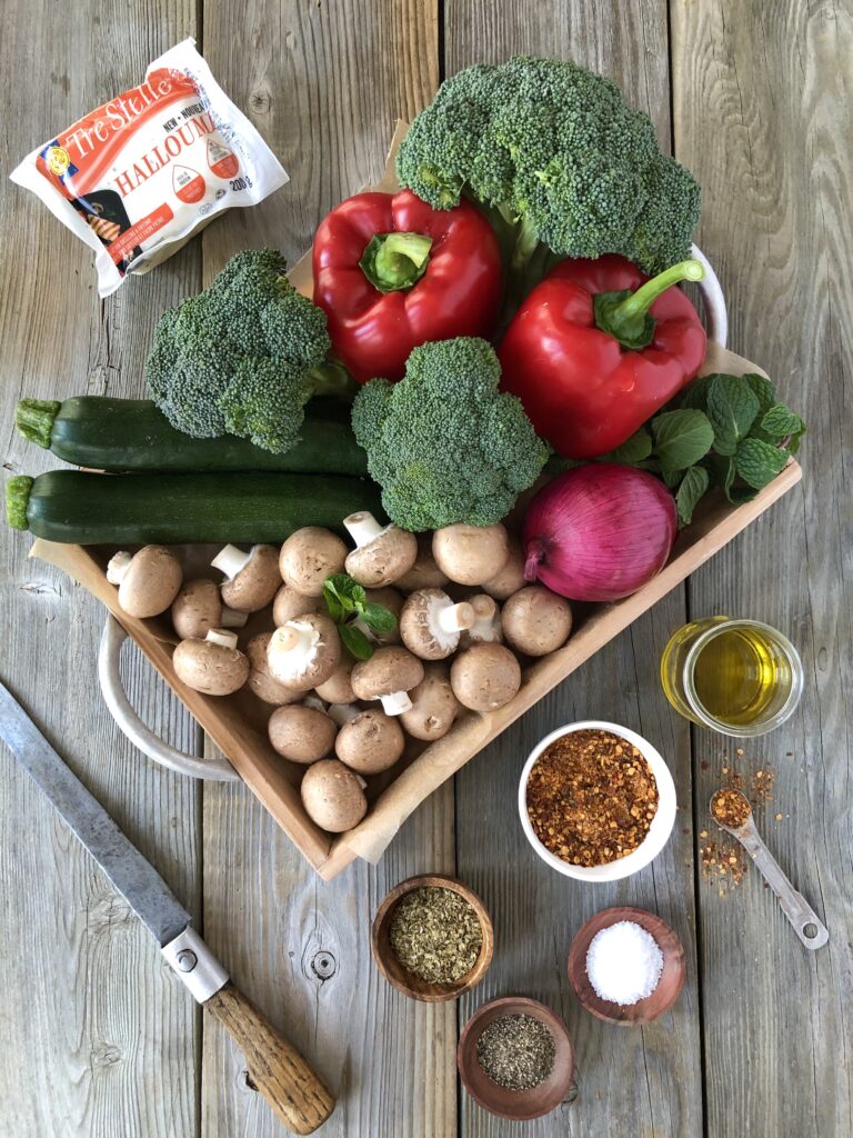 Halloumi, broccoli, peppers, zucchini, mushrooms, onion and seasonings.