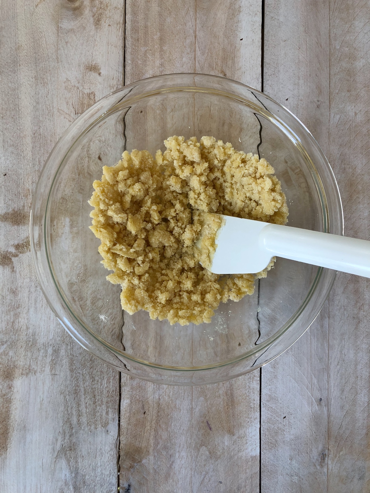 Almond streusel mixed in a bowl.