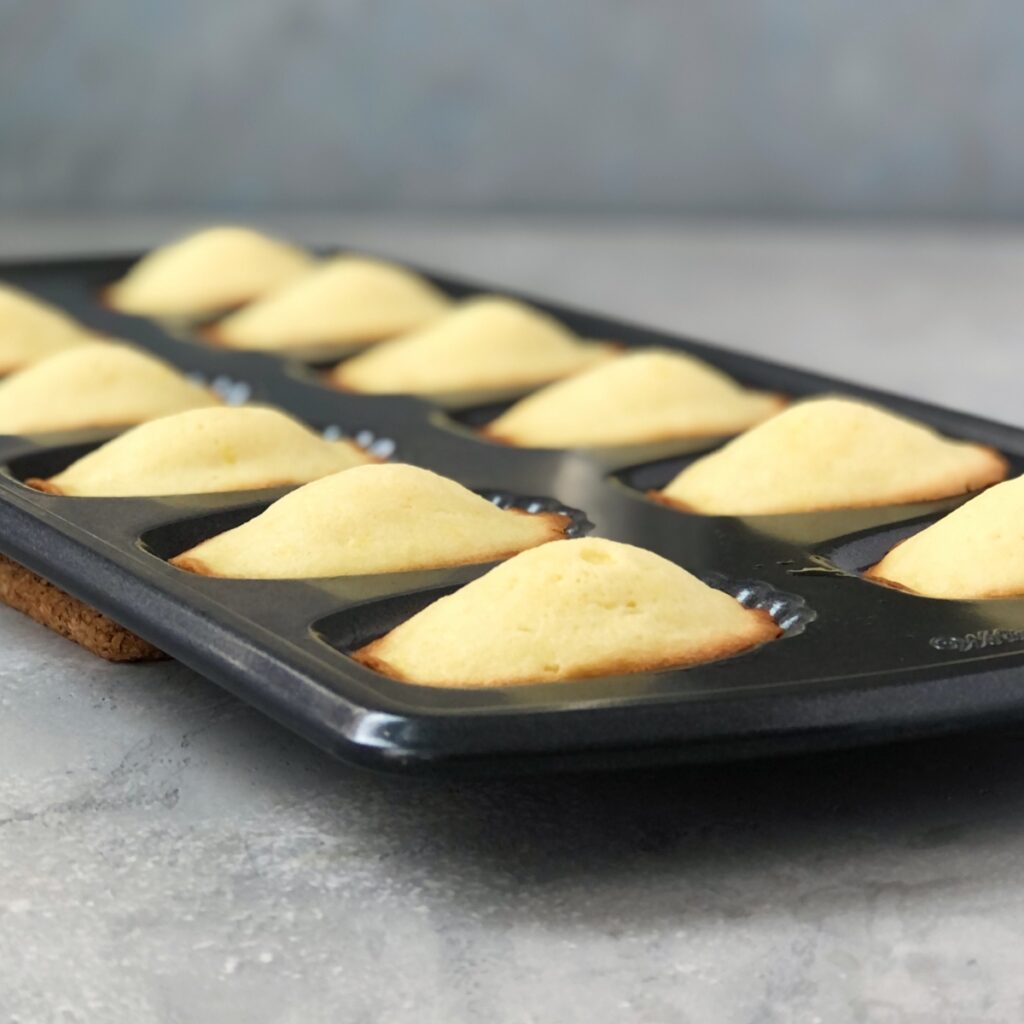 Baked cakes with signature Madeleine hump.