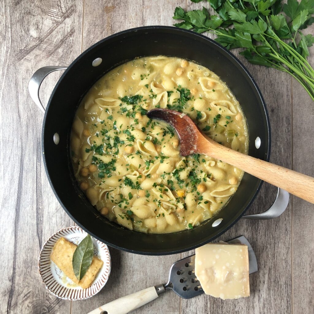 Pasta and chickpea soup cooked.